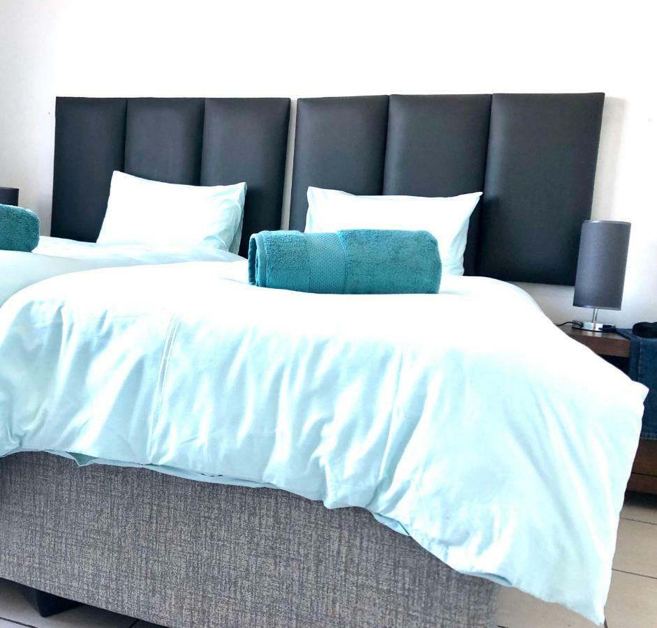 Hightide Apartment 阿曼济姆托蒂 外观 照片