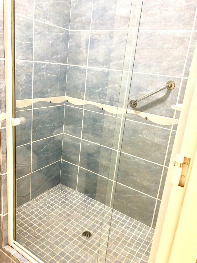 Hightide Apartment 阿曼济姆托蒂 外观 照片